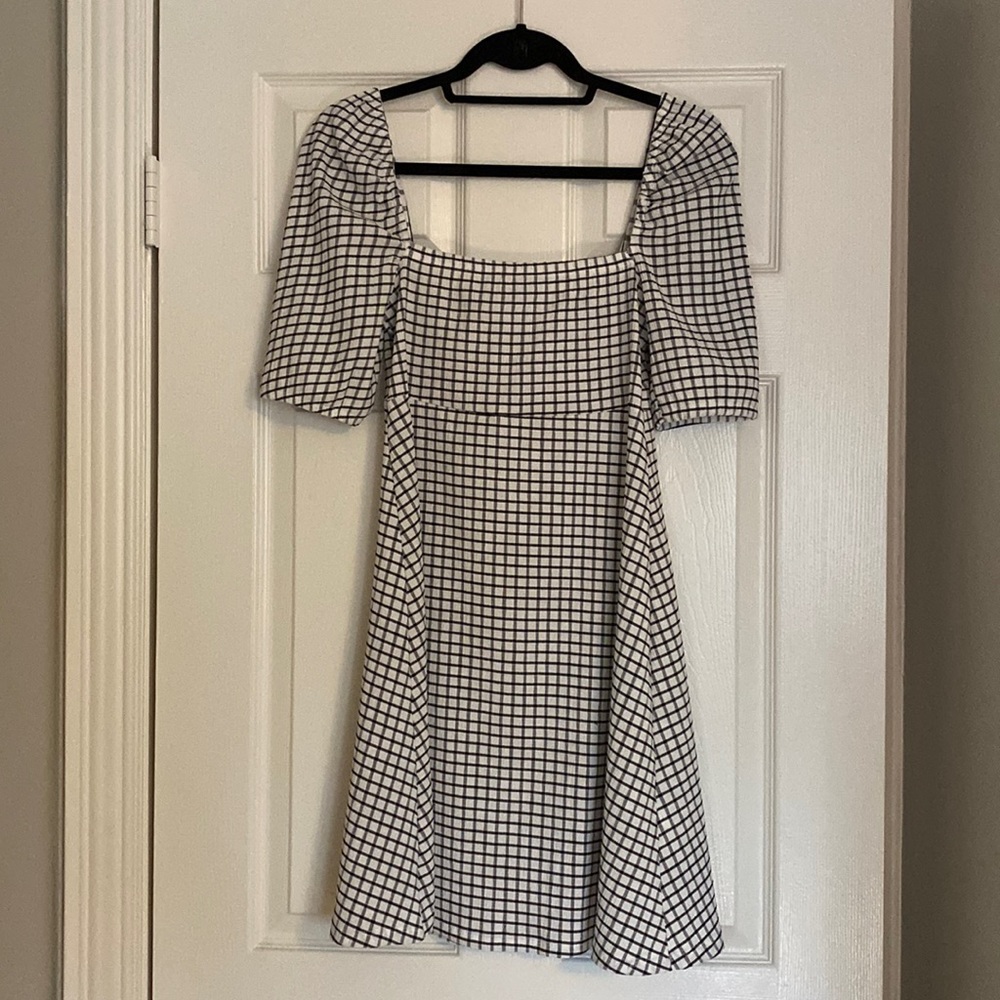 Black and white dress